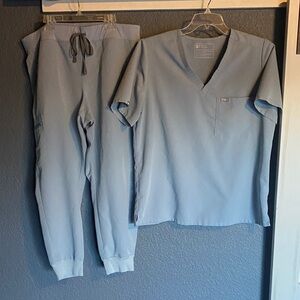 Figs Sky Blue Scrub Set